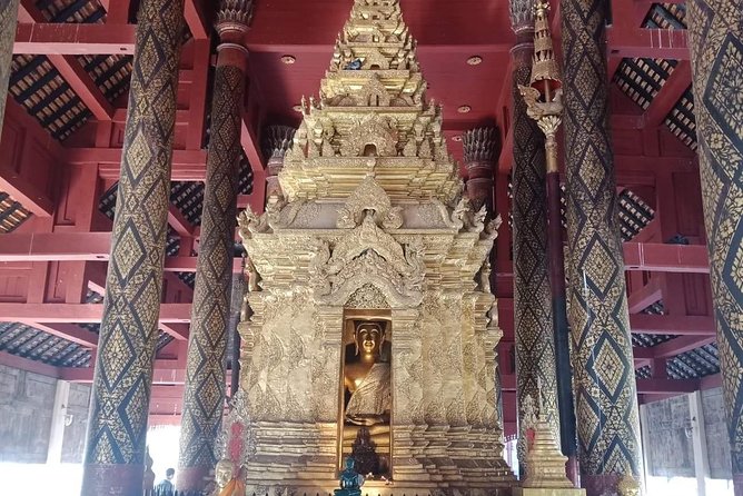 1 day Private Tour to Unseen Temple in Lampang - Price and what $138 really buys you (private guide plus temples and lunch)