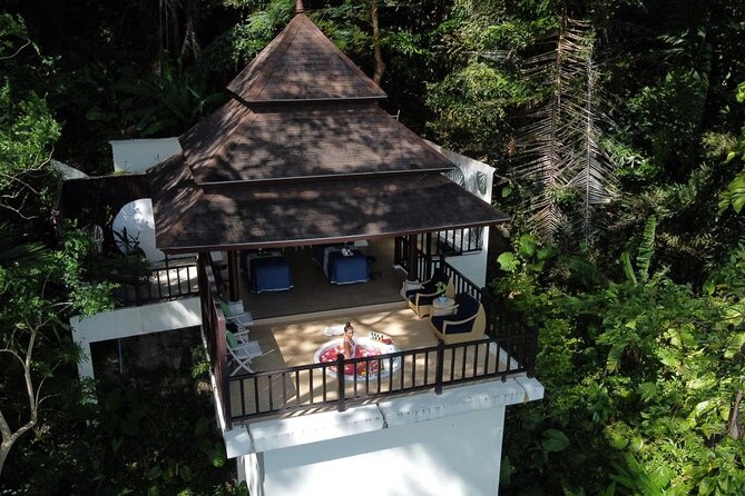120 Minutes Signature Muay Thai Massage - Heated herbal compresses, the warm layer that helps tension melt