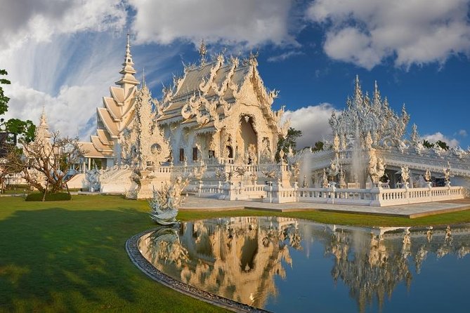 2-Day Best of Chiang Rai from Chiang Mai Private Package - Karen Women and Hill Tribes: What You Are Really Seeing