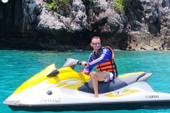3-Hour Jet Ski Safari from Koh Samui to Pig Island or Koh Phangan - How rough water can make or break the experience