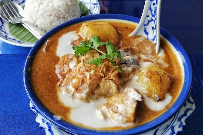 4 Corners of Thailand: A Taste Sensation Food Tour in Hua Hin - Drinks, Water, and How to Pace Your Tastings