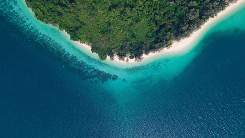 4-Island Tour from Koh Lanta to Koh Kradan with Beach Lunch - Koh Lanta start: a full day on island time