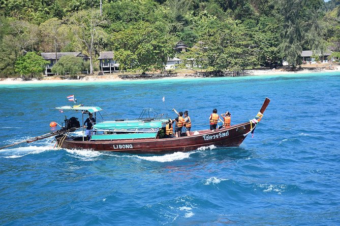 4 Island Tour to Emerald Cave by Longtail Boat from Koh Lanta - Pickup and meeting points: where your day starts