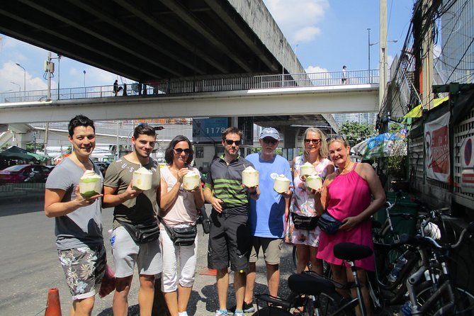 5-Hour Bike Tour of Hidden Bangkok - Meeting at Phrom Phong, and what the start tells you
