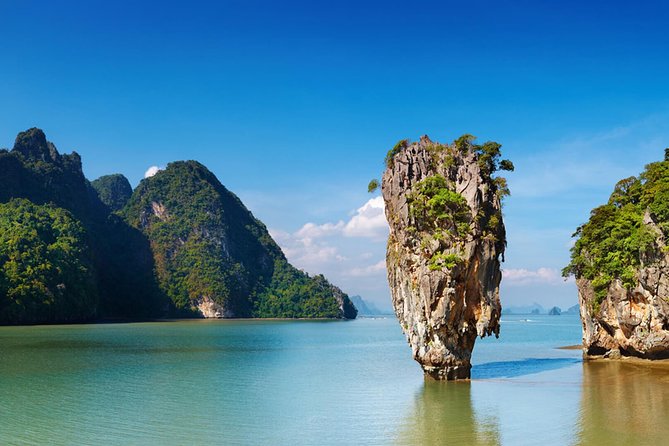 5 in 1 James Bond Tour by Long Tail Boat - Guides and Crew: When the Human Part Gets It Right