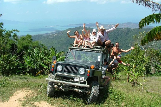 6 Hours Elephant Care and Jungle Tour by 4WD in Koh Samui - Mountain Jungle Restaurant lunch with a view
