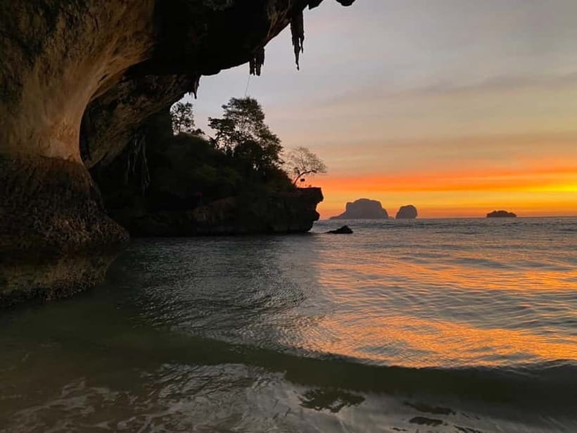 7 Islands sunset tour plus bioluminescent plankton + BBQ - Phra Nang Beach and Ao Nang wrap-up snorkeling