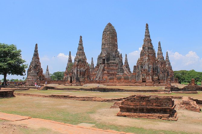 A Day in Ayutthaya: Private 5 UNESCO Temples Tour From Bangkok - Getting from Bangkok: a 7:30 departure with AC comfort