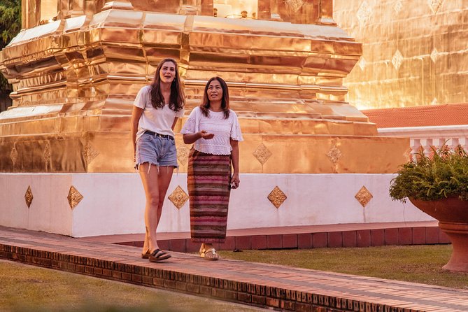 A Magical Evening in Chiang Mai: Private City Tour - Meet near Sila Boutique, start smart, and keep it easy