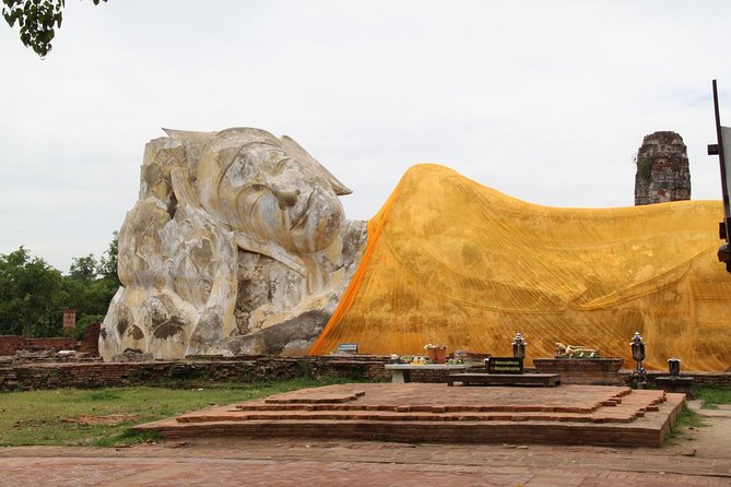 Afternoon Ayutthaya & Ancient Temples at UNESCO site By Road - Wat Mahathat: the monastery of the great relic