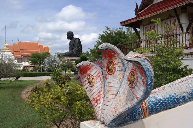 Amazing 3 Temples - A tight 12-person temple day from Khao Lak