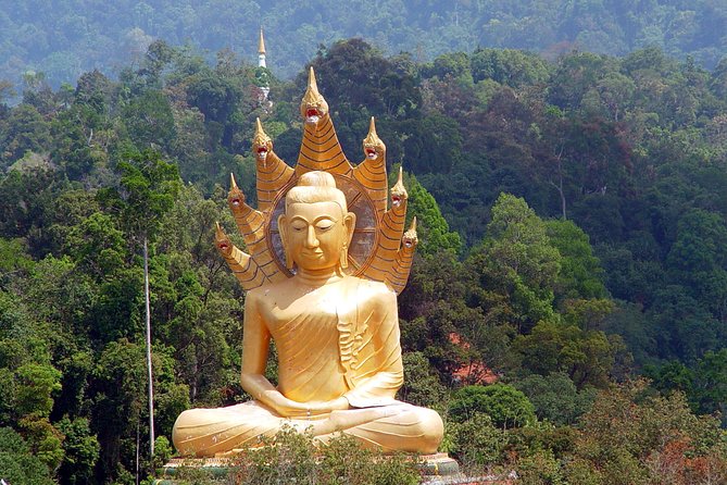 Amazing 3 Temples - Bang Rieng Pagoda Temple: hilltop Thai architecture with Chinese and Hindu-style influences