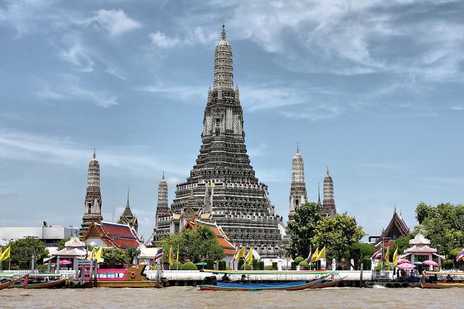 Amazing Bangkok Tour with Grand Palace, Emerald Buddha & Wat Arun - Wat Arun by Boat: Temple of Dawn at River-View Pace