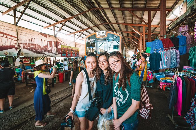 Amphawa Floating & Maeklong Railway Train Market (Small Group) - Wat Bang Kung: Banyan Roots, Shrine Corners, and a Slower Pace