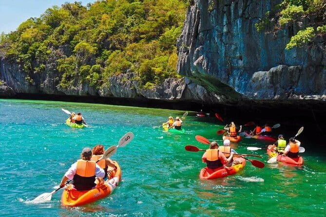Ang Thong Marine Park Adventure with Kayaking and Lunch - Optional hike versus relaxation: choose your effort level