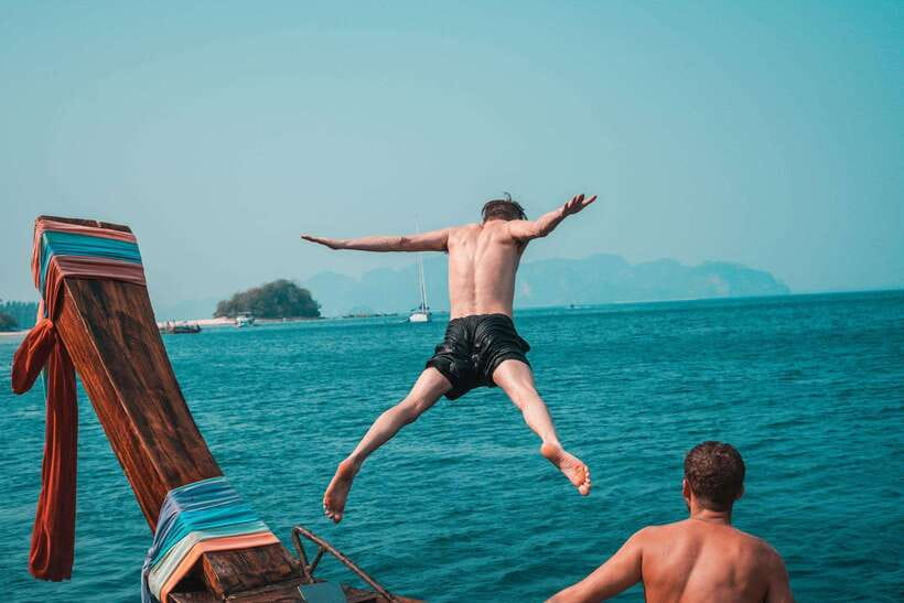 Ao Nang: 4 Island Awesomeness Adventure - Safety first, but with an energetic style