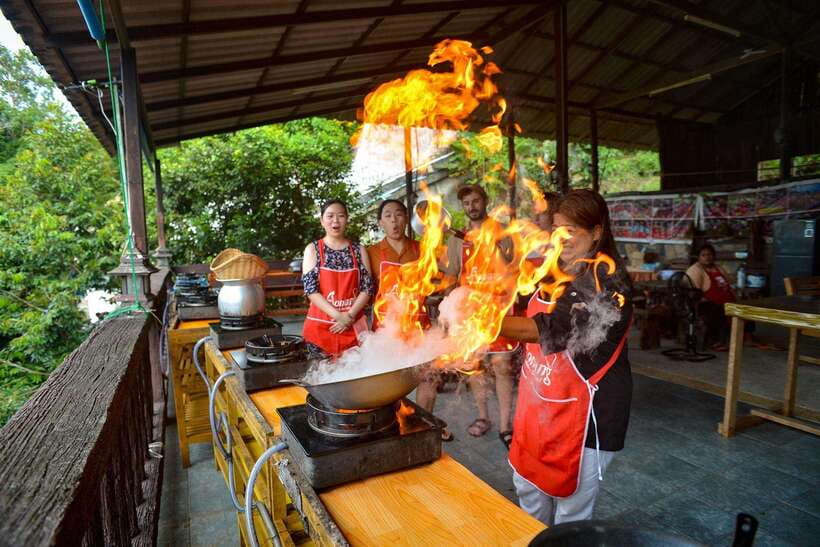 Ao Nang: Half-Day Thai Cooking Class Krabi Province - Getting there in Ao Nang: comfort pick-up, quick start
