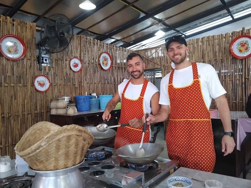 Ao Nang: Hands-on Learn to Cook 3 Popular Thai's street food - Inside the open-air family kitchen: what the class feels like