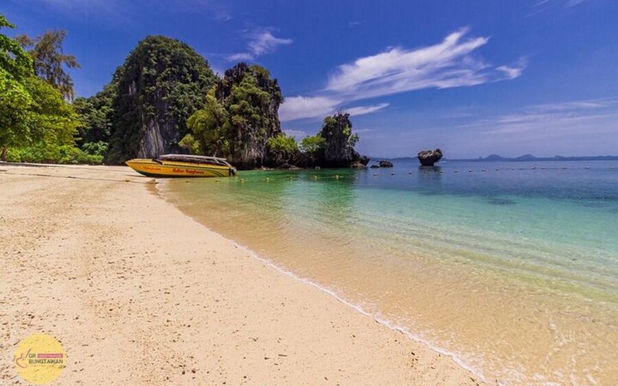 Ao Nang: Hong Islands Tour by Speedboat or Longtail Boat - Hong Island: the main event, with break time and snorkeling