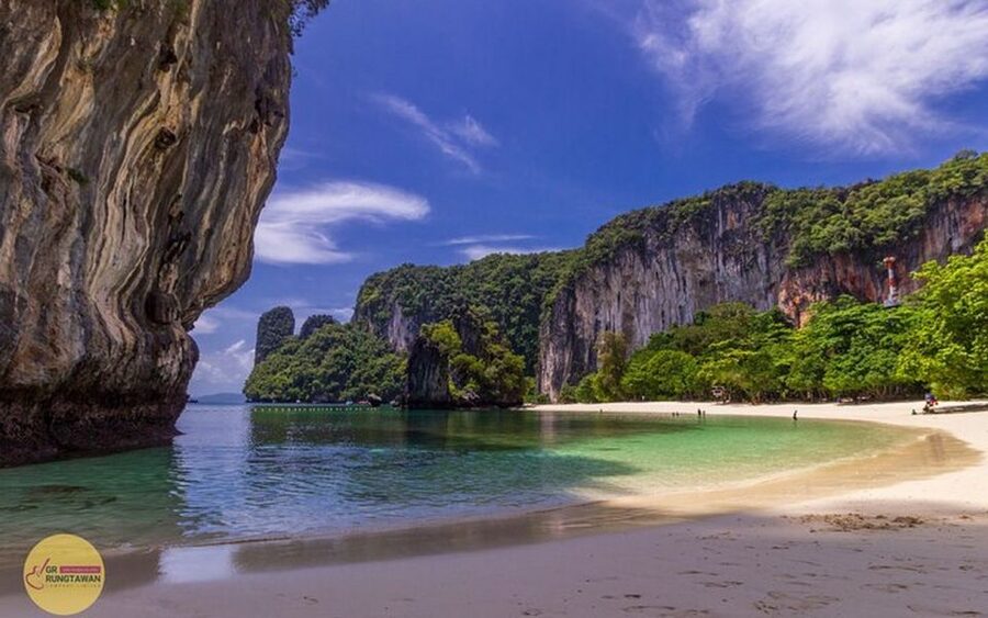 Ao Nang: Hong Islands Tour by Speedboat or Longtail Boat - Speedboat vs longtail boats: choose based on comfort, not romance