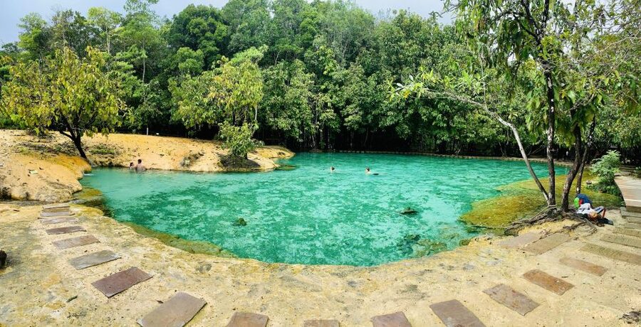 Ao Nang: Hot Spring, Emerald Pool & Tiger Cave Temple Tour - Tiger Cave Temple: 1,260 Steps to Buddha Views