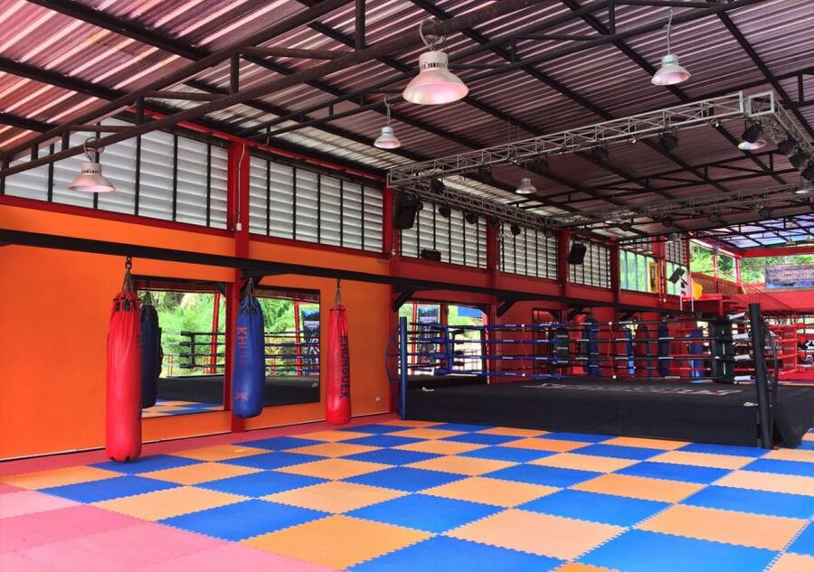 Ao Nang, Krabi: 90-Minute Muay Thai Lesson - Gear, locker space, and getting fresh afterward
