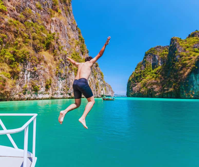 Ao Nang: Phi Phi Islands Speedboat or Catamaran Tour One day - The snorkeling gear and water rules that keep things smooth