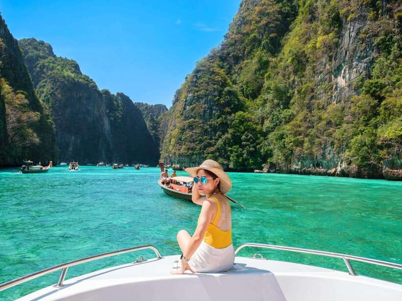 Ao Nang: Premium 4 Islands Snorkeling Tour by Speedboat - Getting to Nopparat Thara Pier, and what the boat day feels like