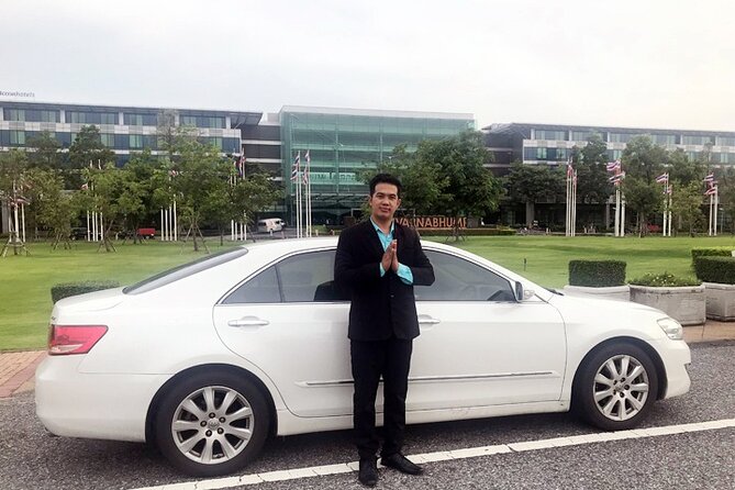 Arrival Private Airport Transfer : Bangkok Airport to Hotel in Bangkok - The Ride Itself: Vehicle Options, Comfort, and Door-to-Door Service