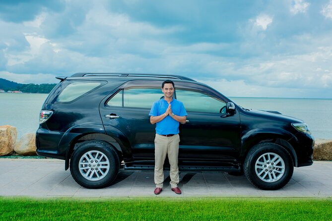 Arrival Private Airport Transfer : Bangkok Airport to Hotel in Bangkok - Finding Your Driver Fast at Suvarnabhumi, Gate 4