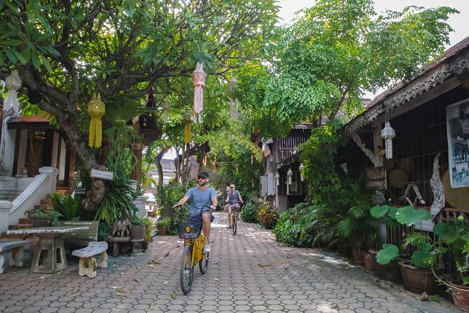 Authentic Chiang Mai 4-Hour Bicycle Tour with Northern Food - The behind-the-scenes Chiang Mai experience: local markets and daily routines