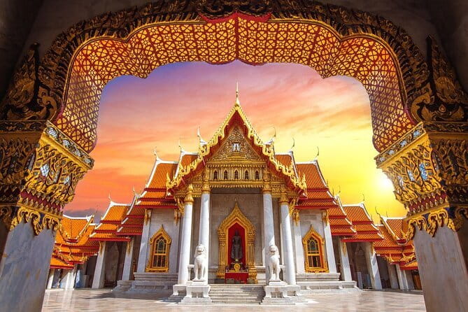 Ayutthaya and Ang Thong Private Charter Thailand Sacred Past Tour - Wihan Phra Mongkhon Bophit: a big bronze Buddha in a short window