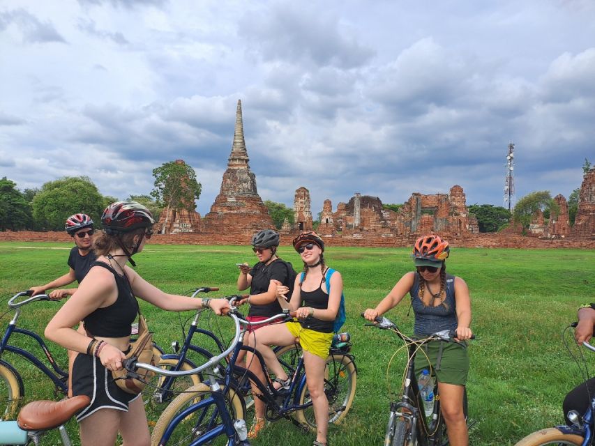 Ayutthaya City and Historical Park Bike Tour - Somdet Phra Srinakarinda Park and Chedi Phra Si Suriyothai