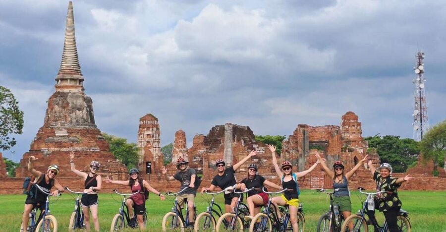 Ayutthaya City and Historical Park Bike Tour - The river ride and a palm-leaf craft community stop