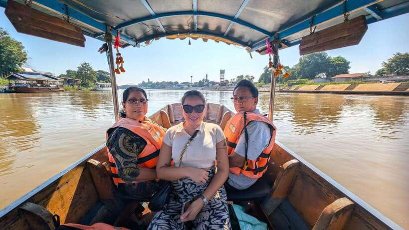 Ayutthaya: Private Boat Tour with Optional Temple Visits - Entering Temple Territory: Rules That Decide Your Comfort Level