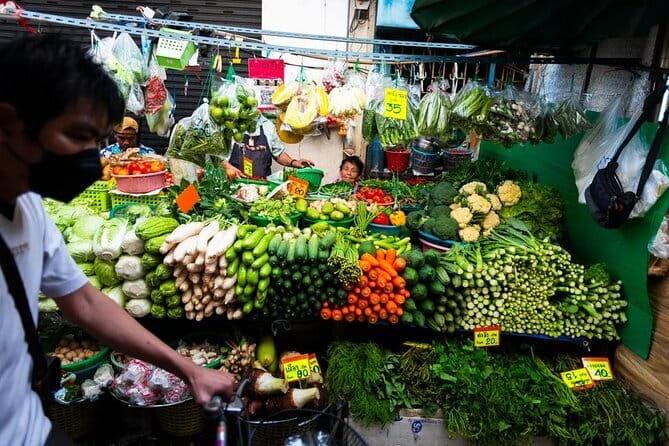 Backstreet Bangkok Exploring the Cradle of Thai Cooking - Rattanakosin Island Near Wang Burapha: Landmarks You Can Taste