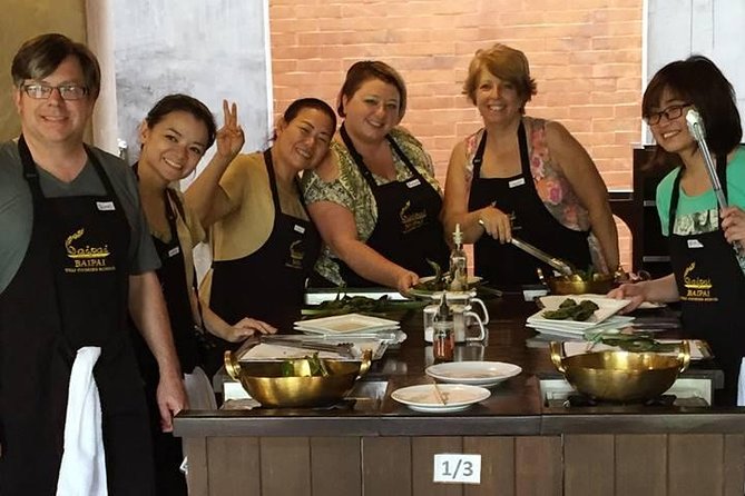 Baipai Thai Cooking School Class in Bangkok - Hands-on stations and clear teaching, with a real beginner margin