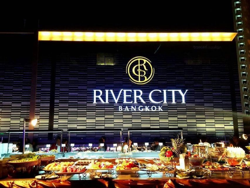 Bangkok: 2-Hour Dinner & Shows on White Orchid River Cruise - Boarding mood: welcome drink, Thai dance, then you are moving