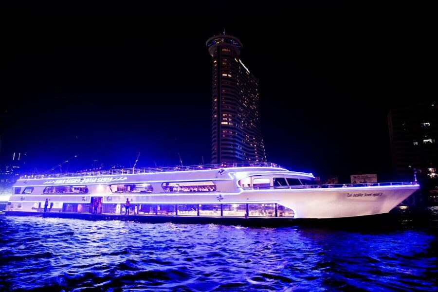 Bangkok: 2-Hour Dinner & Shows on White Orchid River Cruise - Dinner on a river cruise: what the buffet really feels like