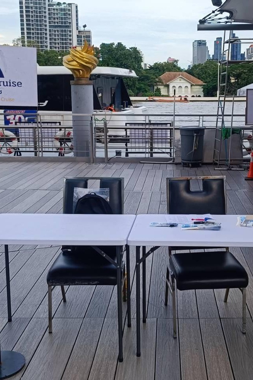 Bangkok: Alangka Luxury Cruise with Buffet and Live Music - Who This Cruise Fits Best, and Who Might Be Happier Elsewhere