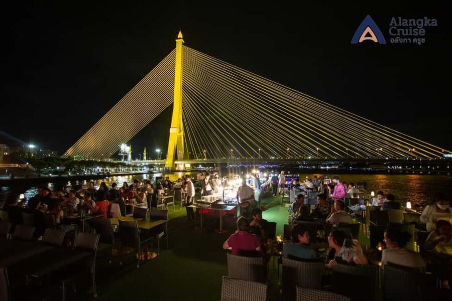 Bangkok: Alangka Luxury Cruise with Buffet and Live Music - Value Check: What You Get for About $37