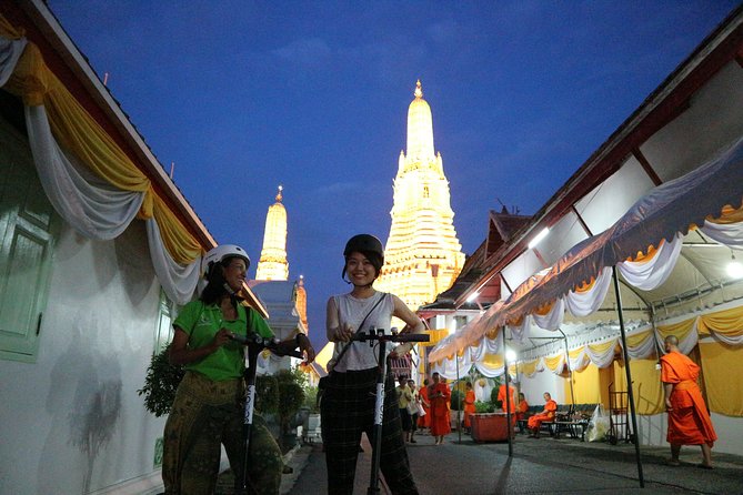 Bangkok at Night by Electric Scooter - Entering Bangkok’s Night Zone With an Electric Scooter