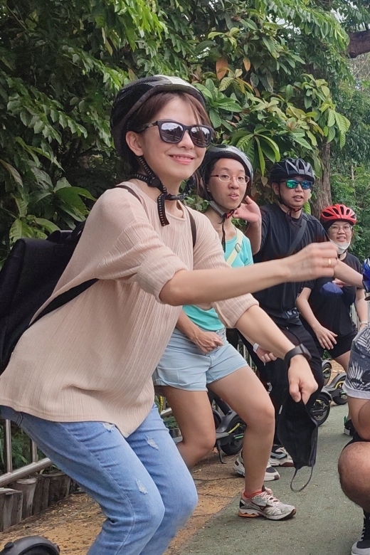 Bangkok: Bang Kachao E-Scooter Jungle Tour - Wat Khlong Toei Nok Pier to Bang Kachao in under an hour