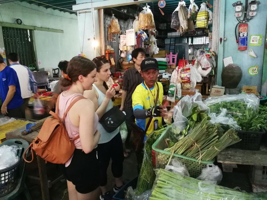 Bangkok: Bike and Canal Boat Tour with Lunch - Should you book the bike and canal tour with lunch?