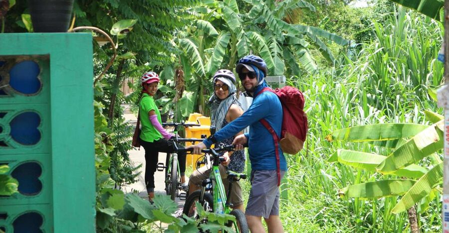 Bangkok: Bike and Canal Boat Tour with Lunch - Price and value: what $47 gets you