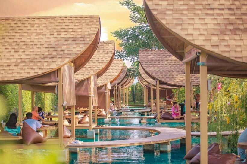 Bangkok: Bubble in the Forest Cafe Photography Journey - A Floating Cafe That Feels Like Bangkok’s Little Maldives