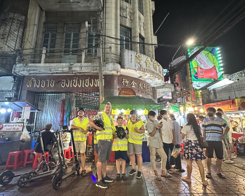 Bangkok By Night by Electric Scooter &/or Bike - Wat Ratchanatdaram to Wat Suthat and the Giant Swing: temples with built-in breathing room