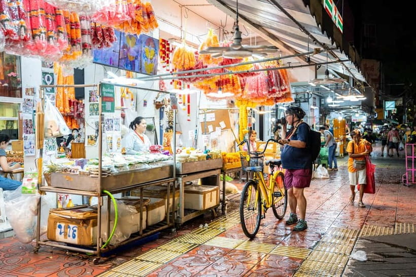 Bangkok by Night Cycling Tour with Street-food Meal - Flower market at night: the timing makes the photos work