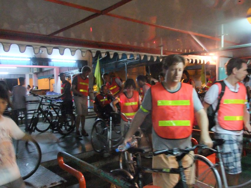 Bangkok by Night Cycling Tour with Street-food Meal - Street-food meal: why it feels like a cultural shortcut
