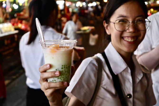 Bangkok by Night Food Tour with 10+ Tastings in Chinatown - MBK Center: big-mall energy before the street-food switch